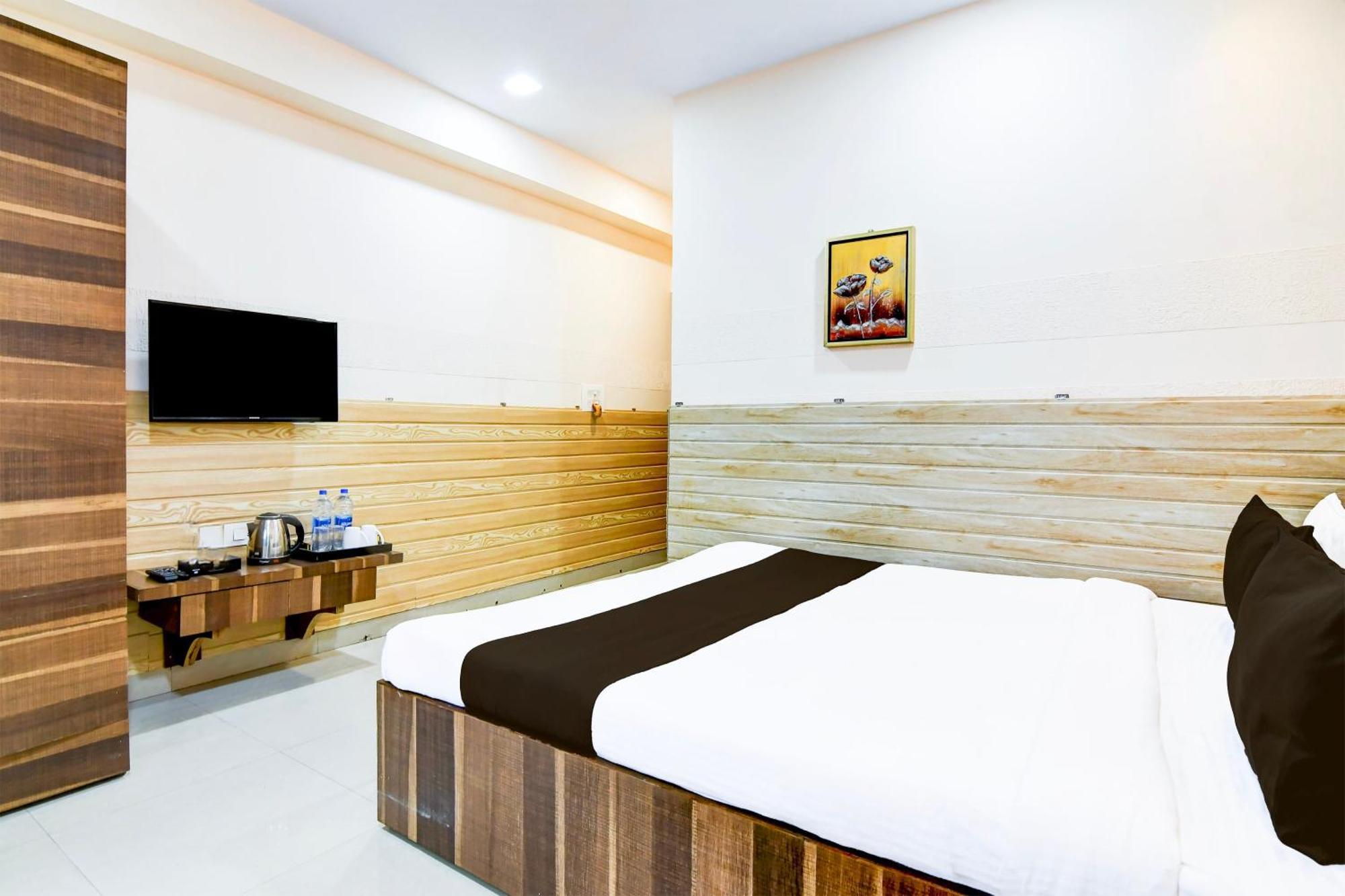 Super Collection O Behala Hotel Bhasa Bagian luar foto