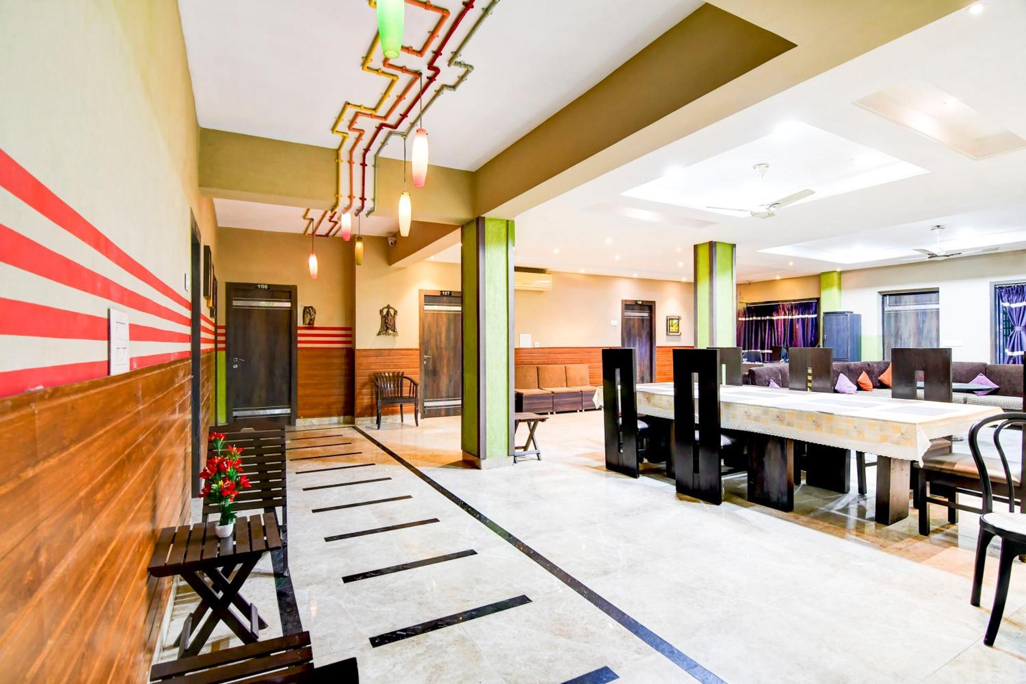 Super Collection O Behala Hotel Bhasa Bagian luar foto